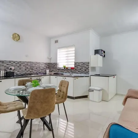 Mellieha With Sea Views & Magical Sunsets *