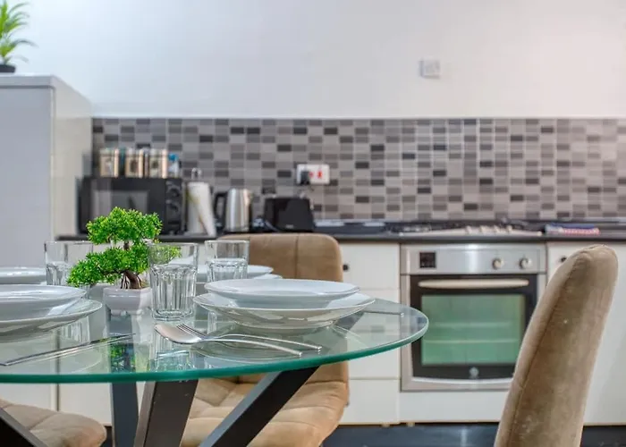 Mellieha With Sea Views & Magical Sunsets Appartement *