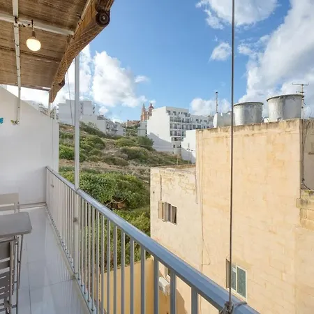 Appartement Magical Sunsets, Top Floor 2Br ,Walk To Beach *