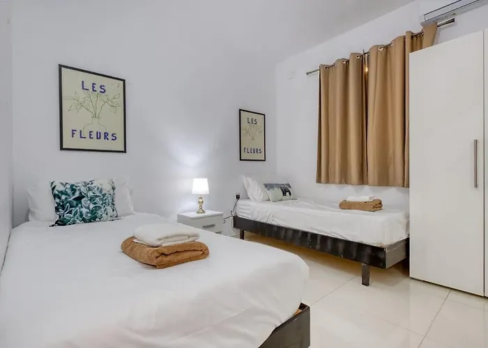 Mellieha With Sea Views & Magical Sunsets